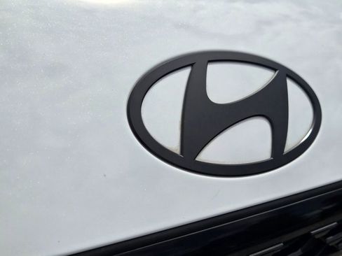 Used 2024 Hyundai Santa Fe Calligraphy FWD image 5