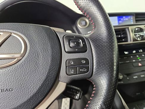 Certified 2020 Lexus IS 300 F Sport image 22
