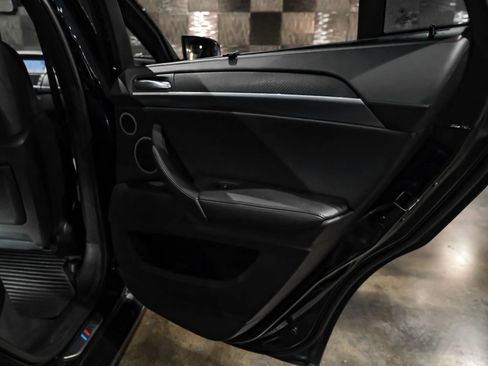 Used 2014 BMW X6 M AWD/4WD image 42