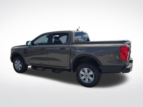 Used 2025 Ford Ranger XL RWD image 4