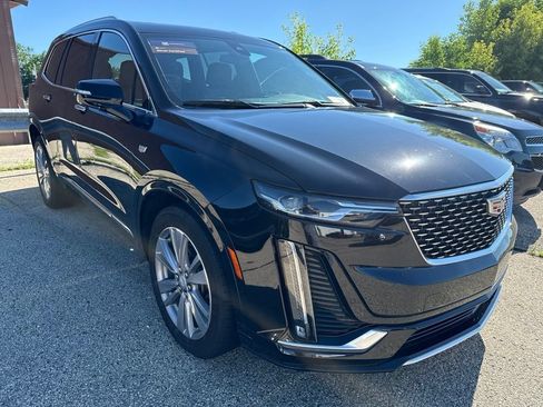 Certified 2024 Cadillac XT6 Premium Luxury w/ LPO, Floor Liner Package AWD/4WD image 3