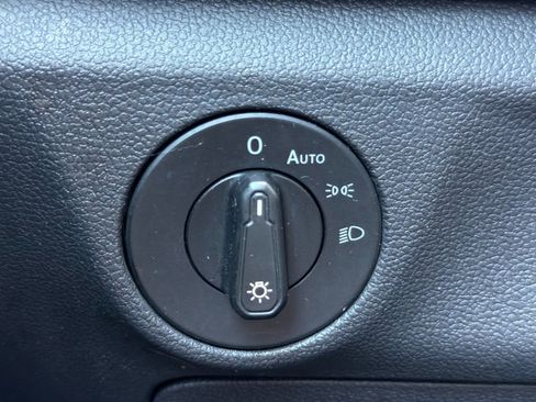 Used 2019 Volkswagen Jetta S FWD image 24