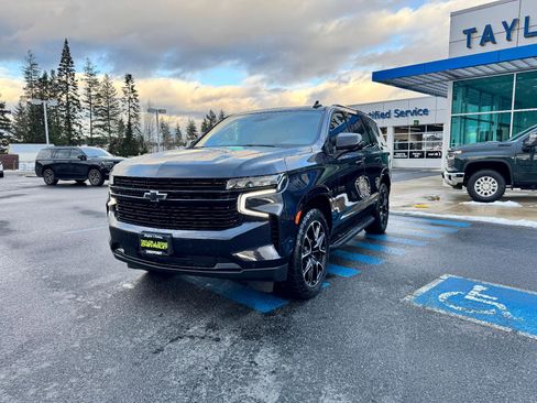 Used 2023 Chevrolet Tahoe RST w/ Luxury Package image 3