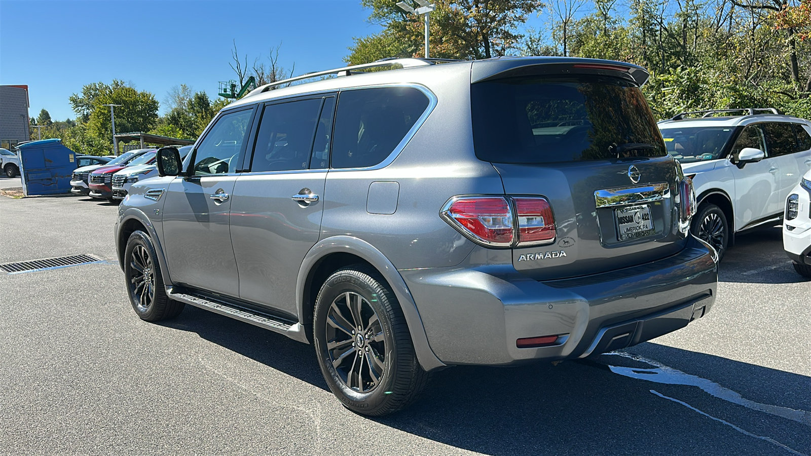 Used 2019 Nissan Armada Platinum w/ Captain's Chairs Package AWD/4WD image 8