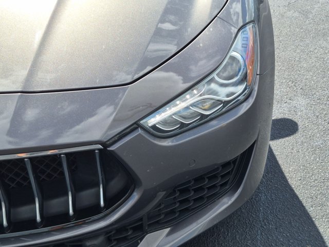 Used 2018 Maserati Ghibli RWD image 9