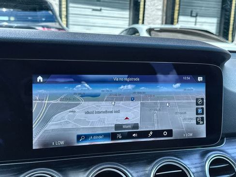 Used 2022 Mercedes-Benz E 350 Sedan image 18