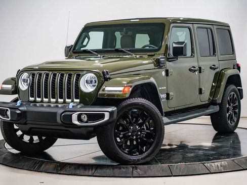 Used 2023 Jeep Wrangler Sahara w/ Safety Group image 1