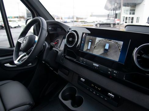 New 2026 Mercedes-Benz Sprinter 2500 image 16