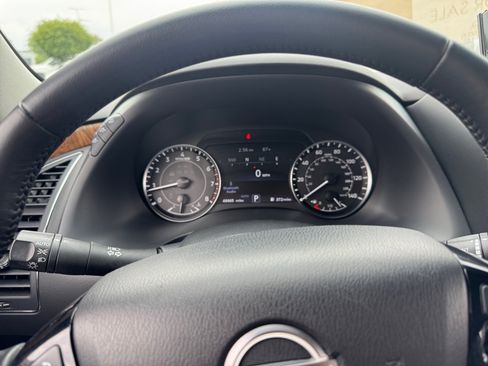 Used 2022 Nissan Armada SL image 10