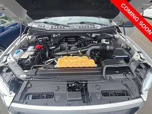 Used 2017 Ford F150 XL w/ Equipment Group 101A Mid AWD/4WD image 5