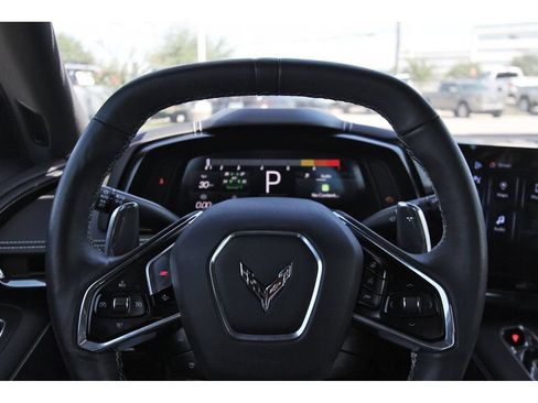 Used 2024 Chevrolet Corvette Stingray Preferred Cpe w/ Z51 Performance Package RWD image 8