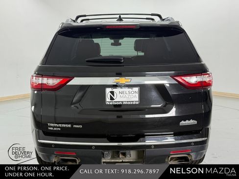 Used 2018 Chevrolet Traverse High Country AWD/4WD image 7