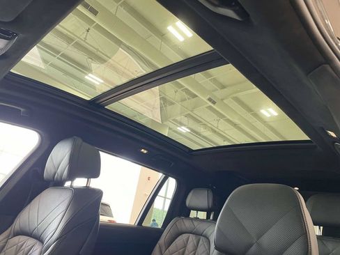 Used 2024 BMW X7 xDrive40i AWD/4WD image 19