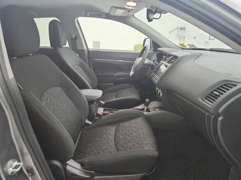 Used 2025 Mitsubishi Outlander Sport ES AWD/4WD image 34