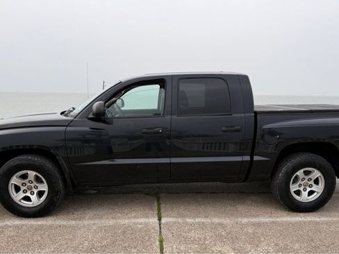Used 2007 Dodge Dakota SLT w/ Trailer Tow Group AWD/4WD image 8