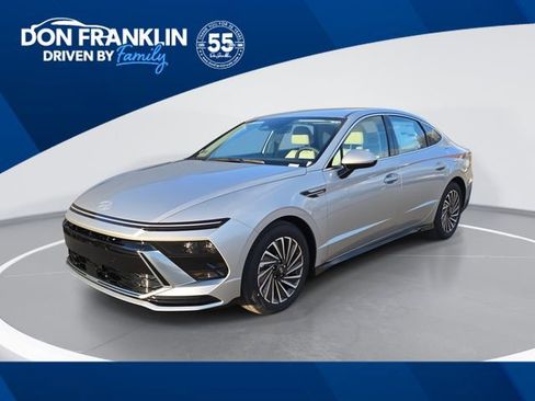 New 2025 Hyundai Sonata SEL FWD image 1