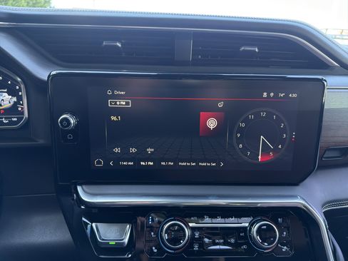 Used 2023 GMC Sierra 1500 Denali Ultimate AWD/4WD image 23