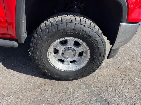 Used 2015 GMC Sierra 1500 SLE w/ SLE Value Package image 19