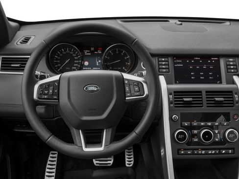 Used 2017 Land Rover Discovery Sport HSE image 7