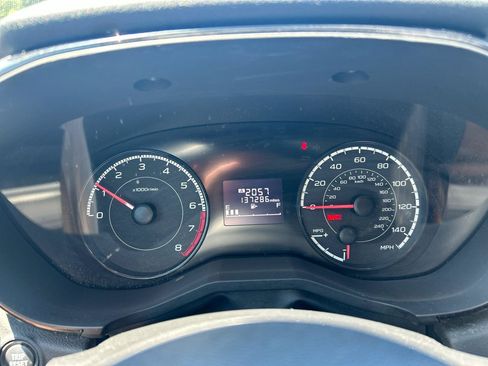 Used 2018 Subaru Impreza 2.0i w/ Popular Package #2 AWD/4WD image 10