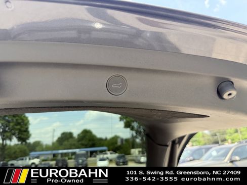 Used 2023 Tesla Model Y Performance AWD/4WD image 14