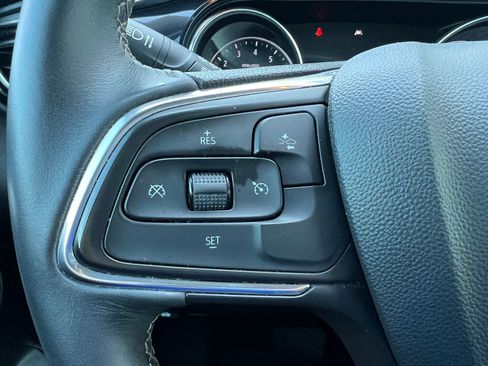 Used 2021 Buick Encore GX Select w/ Sport Touring Package FWD image 20