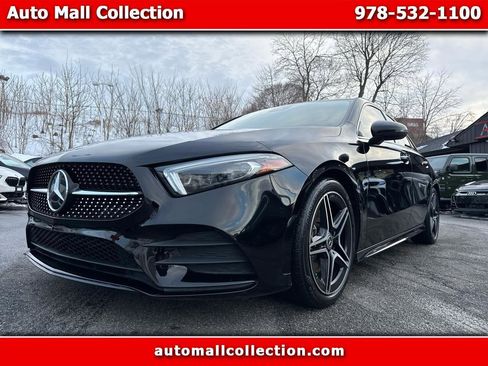 Used 2022 Mercedes-Benz A 220 4MATIC w/ AMG Line image 1