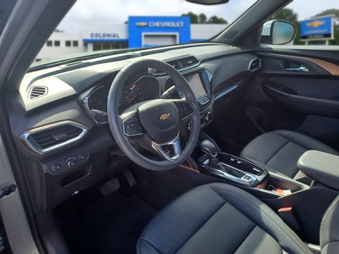 Used 2023 Chevrolet TrailBlazer ACTIV w/ Sun and Liftgate Package AWD/4WD image 8