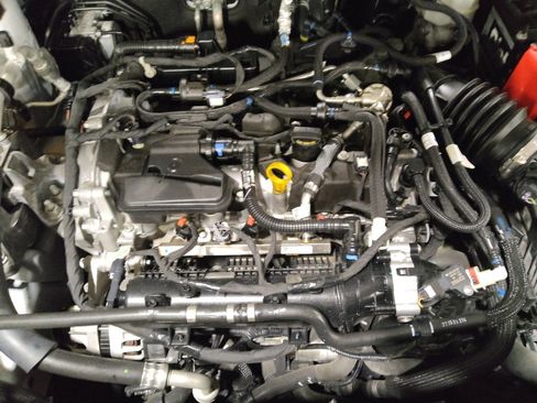 Used 2021 Ford Escape S image 30