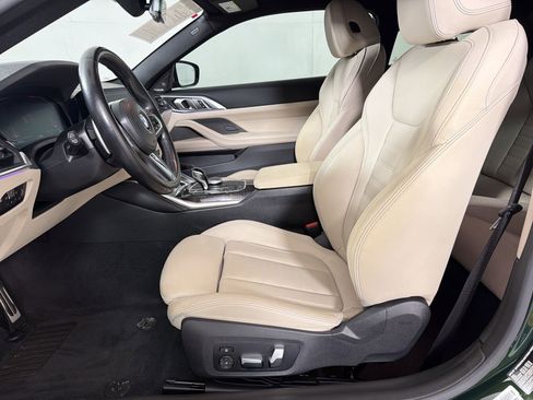 Used 2022 BMW 430i Coupe w/ M Sport Package RWD image 5