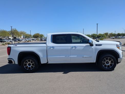 Used 2019 GMC Sierra 1500 SLT w/ SLT Premium Plus Package image 6