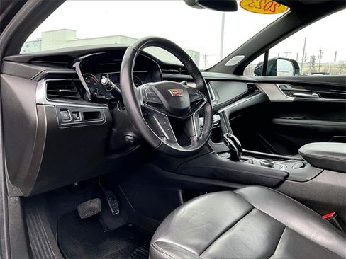 Used 2023 Cadillac XT5 Premium Luxury image 8