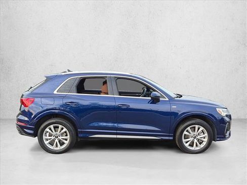 Certified 2024 Audi Q3 2.0T Premium Plus w/ Premium Plus Package AWD/4WD image 4