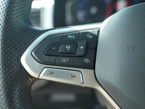 Used 2021 Volkswagen Atlas SEL Premium AWD/4WD image 36