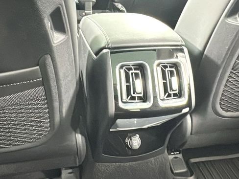 New 2025 Kia Sorento SX image 37