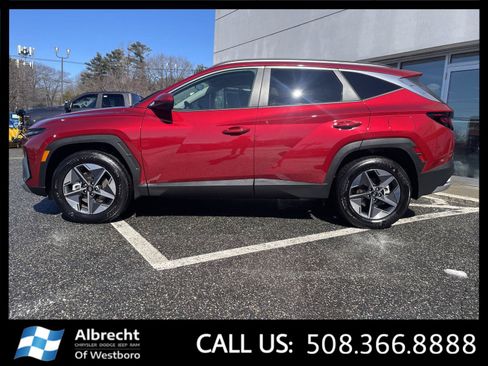 Used 2025 Hyundai Tucson SEL image 2