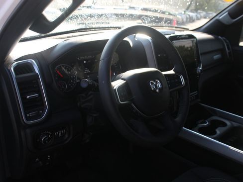Used 2025 RAM 1500 Big Horn AWD/4WD image 15