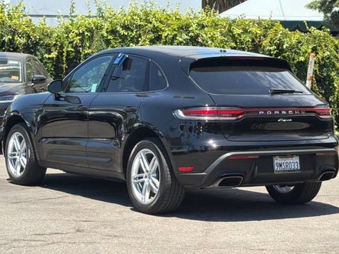 Used 2024 Porsche Macan AWD/4WD image 6