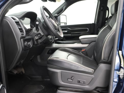 Used 2024 RAM 3500 Laramie w/ Night Edition AWD/4WD image 8