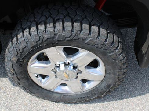 Used 2023 Chevrolet Silverado 2500 LTZ w/ LTZ Plus Package image 13