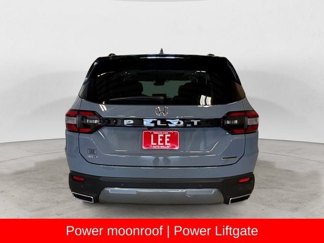 New 2026 Honda Pilot Touring image 5