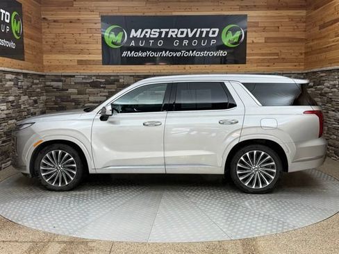 Used 2023 Hyundai Palisade Calligraphy AWD/4WD image 6
