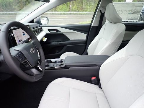 New 2026 Toyota Camry XLE FWD image 11
