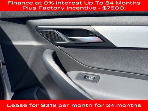 New 2025 VinFast VF 8 Plus image 45