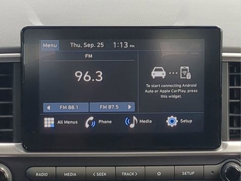 New 2026 Hyundai Venue SE FWD image 25