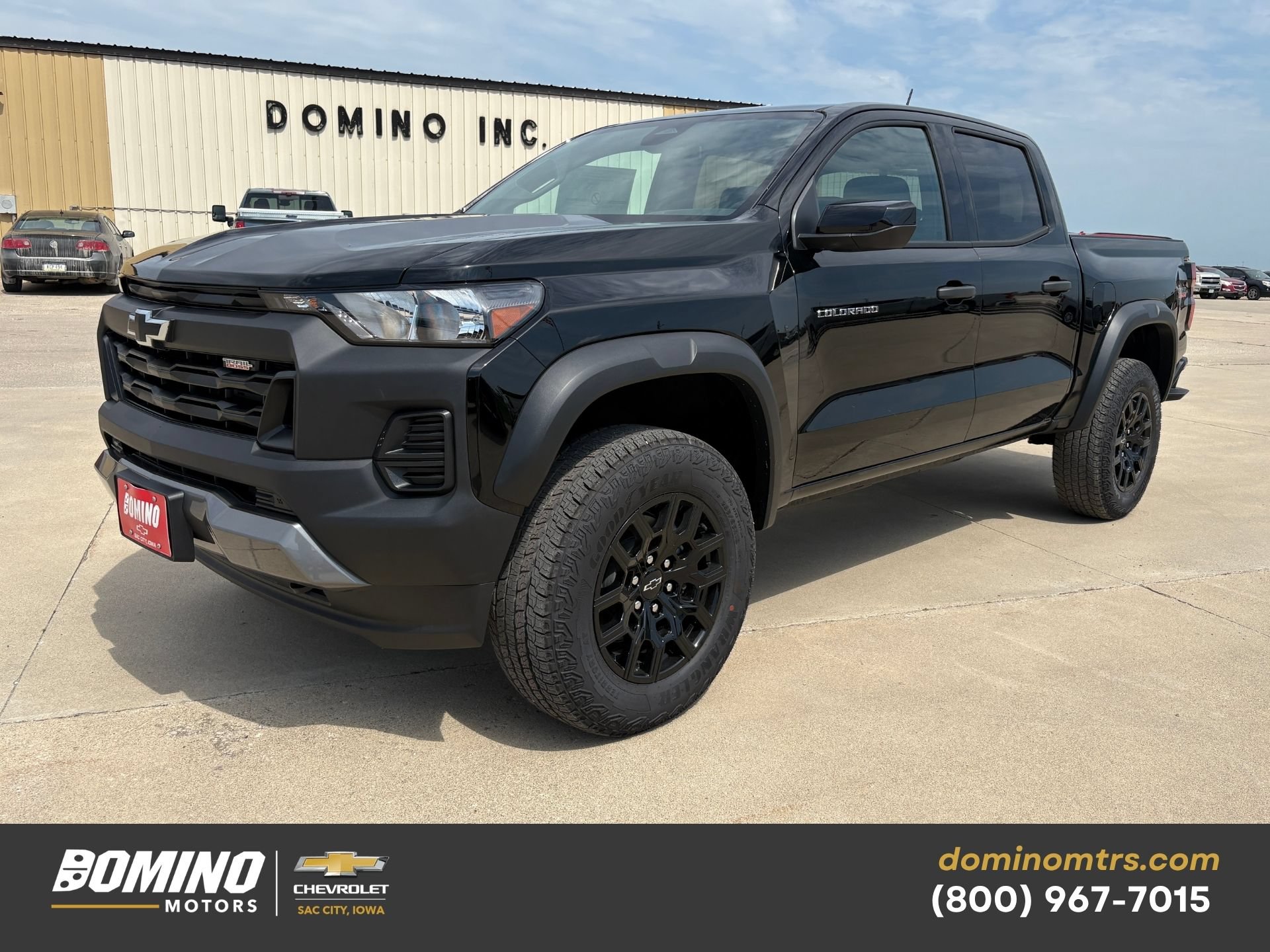 New 2026 Chevrolet Colorado Trail Boss AWD/4WD image 1