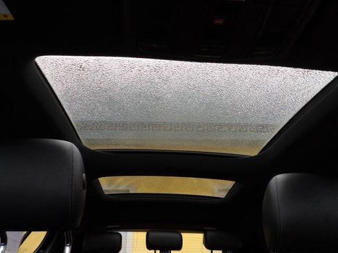 Used 2018 Mercedes-Benz GLA 250 image 27