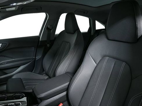 New 2025 Audi A5 2.0T Prestige image 9