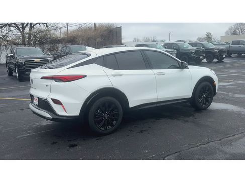 Certified 2024 Buick Envista Sport Touring w/ Convenience I Package image 8