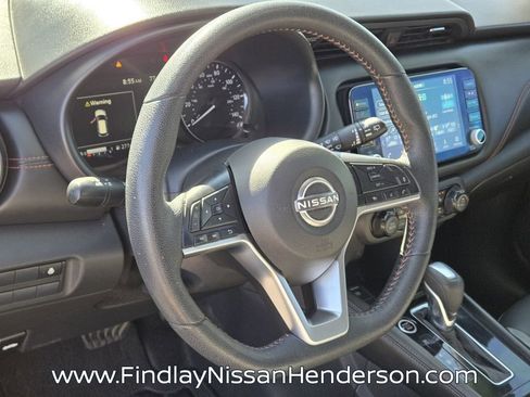 Used 2023 Nissan Kicks SR w/ SR Premium Package FWD image 20